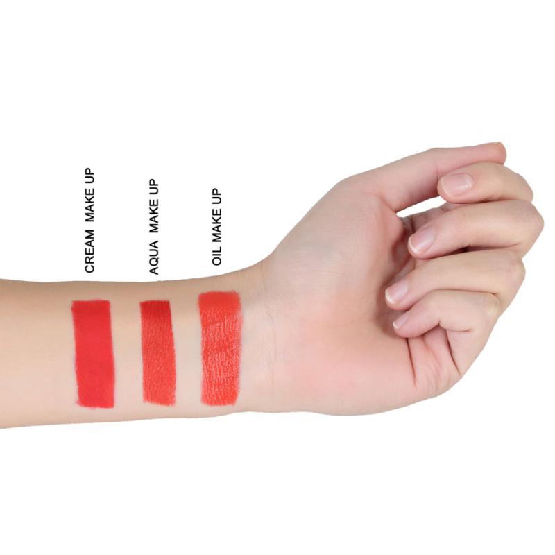 Maquillaje al agua pintura facial color rojo